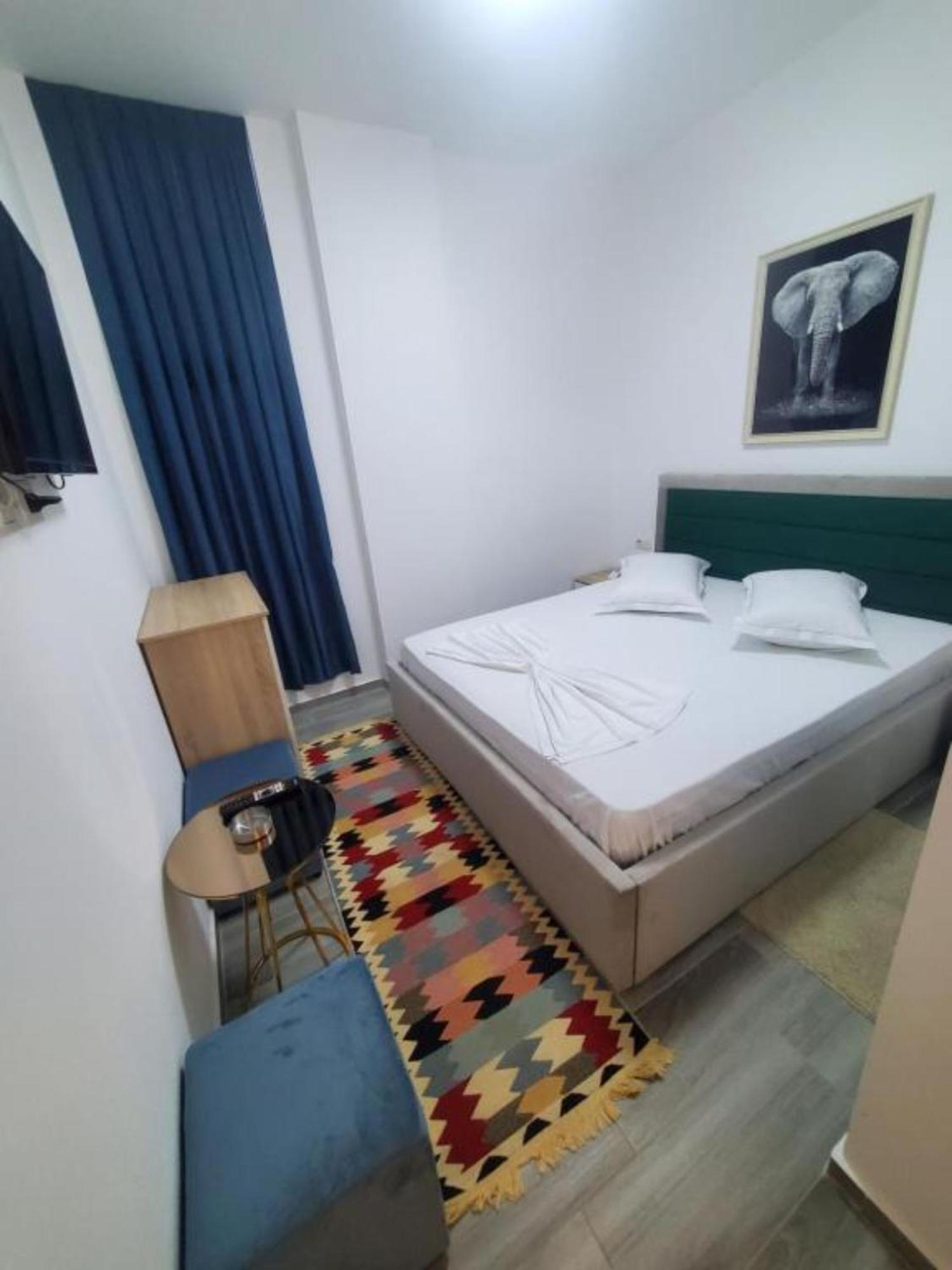 Bs Hotel Durrës Extérieur photo